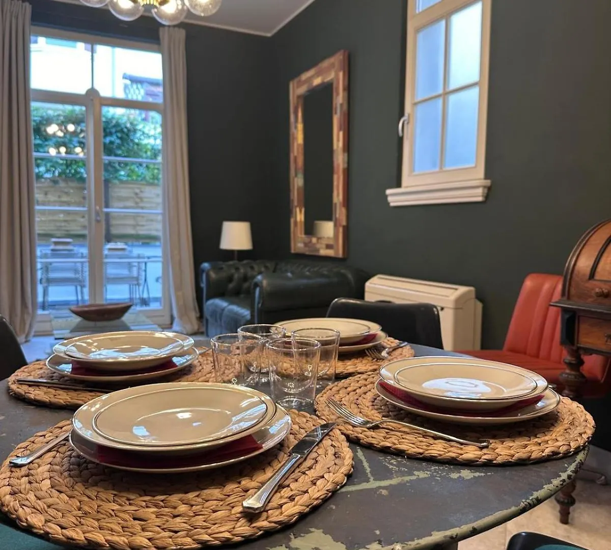 Apartment Charmant Appartement Met Terras Antwerp Belgium